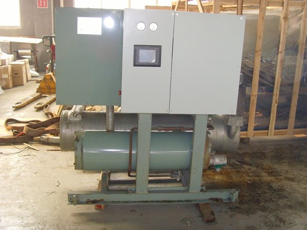 明光酒店中央空调不停机清洗方法介绍